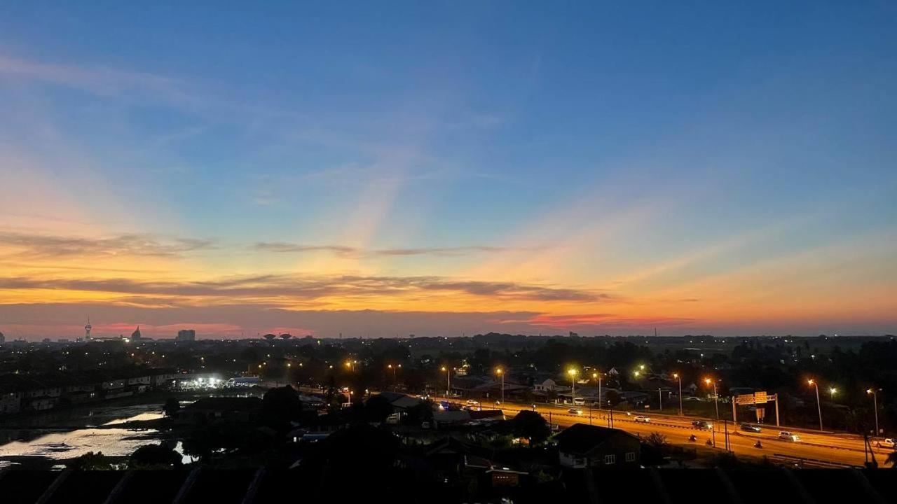 Myrumah Imperio Home , Alor Setar 3Br With Sky Infinity Pool 외부 사진